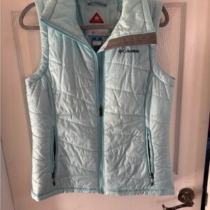 Columbia Sky Blue Quilted Vest